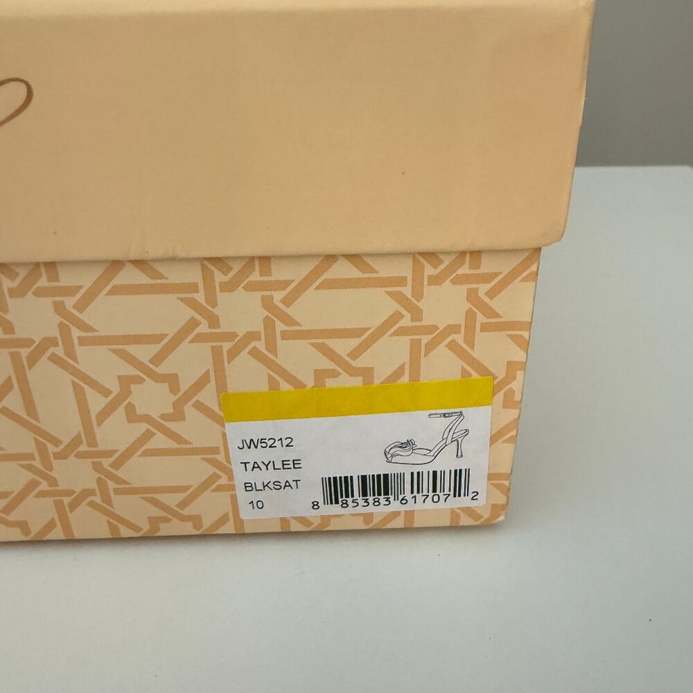 New in Box Jewel Badgley Mischka Taylee Black Ankle Strap Stiletto Heels 10 - Picture 10 of 12